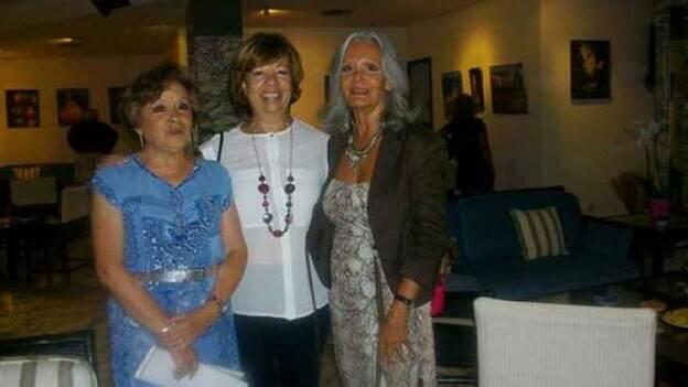 Margarita Schoch, Ana González y Miriam Mendizábal, en el Neptuno