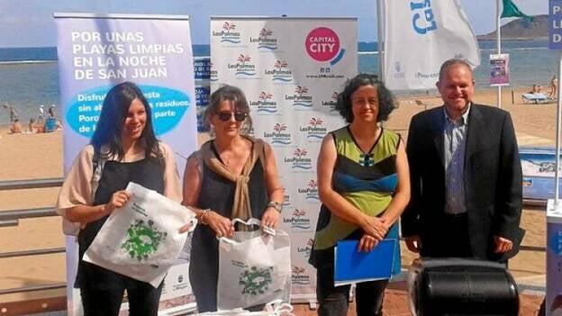 La fiesta sigue hoy en la playa