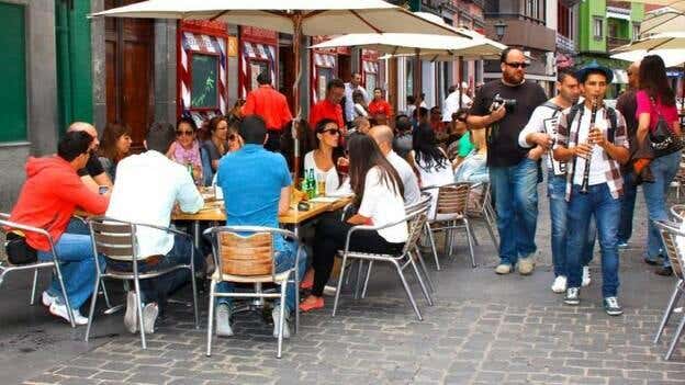 Vegueta ofrece tapas y pinchos en memoria de César Manrique