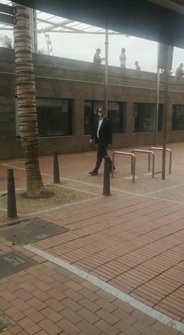 «Alteza venga pa’ acá a comer jamón»