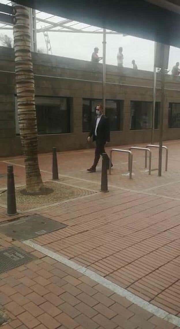 «Alteza venga pa’ acá a comer jamón»