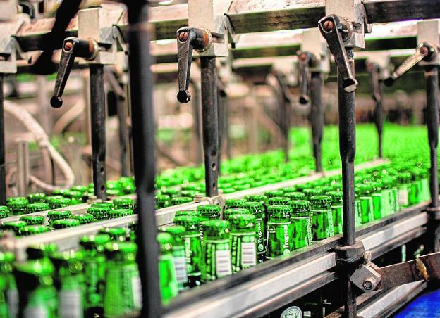 Calidad y frescura de cervezas con identidad canaria