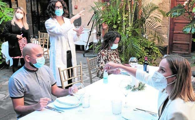 Cómo evitar al comensal no deseado de esta Navidad