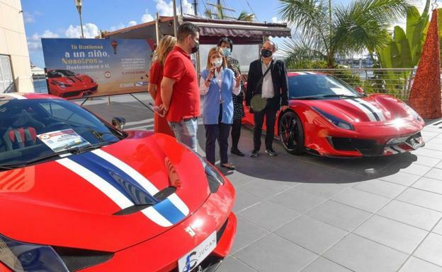 Una vuelta en Ferrari a cambio de un regalo de Reyes