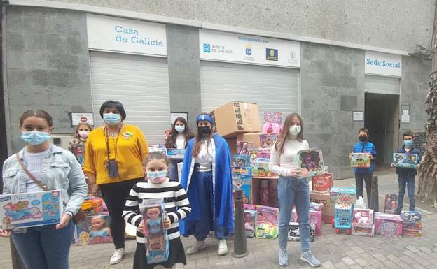 ELMASA Tecnología de Agua colabora con la recogida solidaria de juguetes de la Casa Galicia