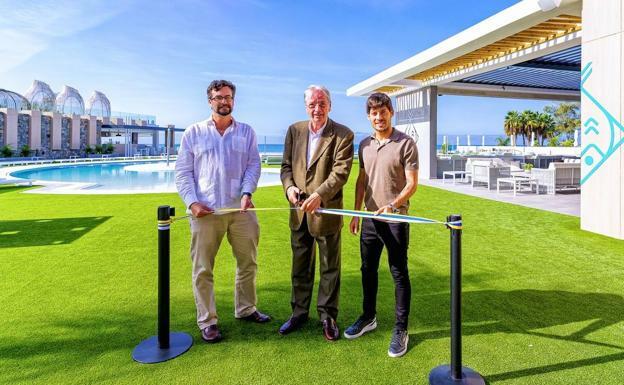 David Silva inaugura El Perchel Beach Club en Arguineguín