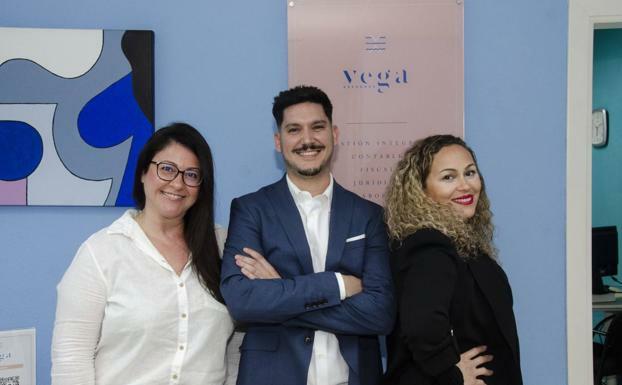 Vega Asesores actualiza sus instalaciones y servicios, sumando la Renta con Criptomonedas