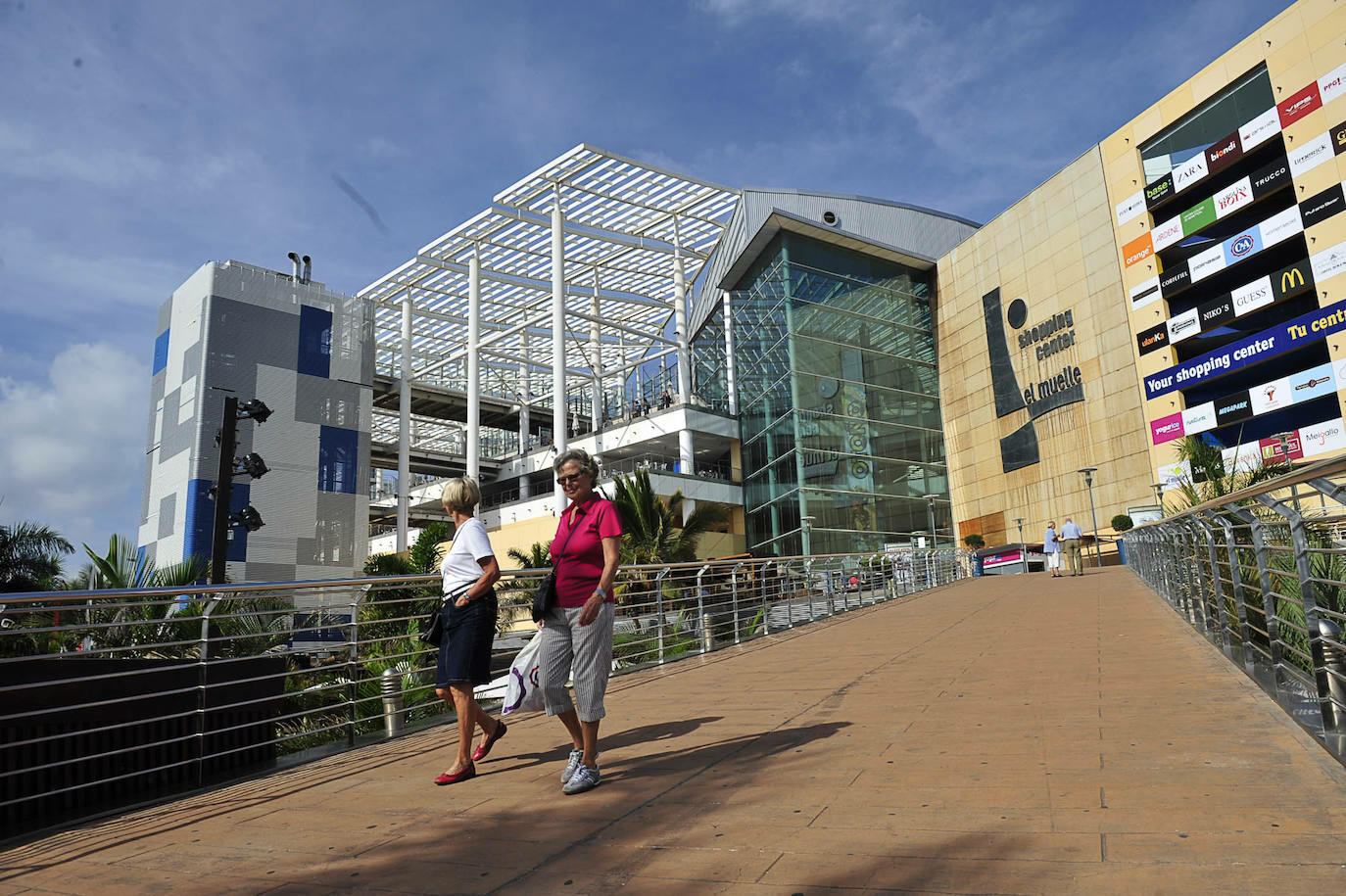 Allende abrirá un nuevo negocio en el Centro Comercial El Muelle