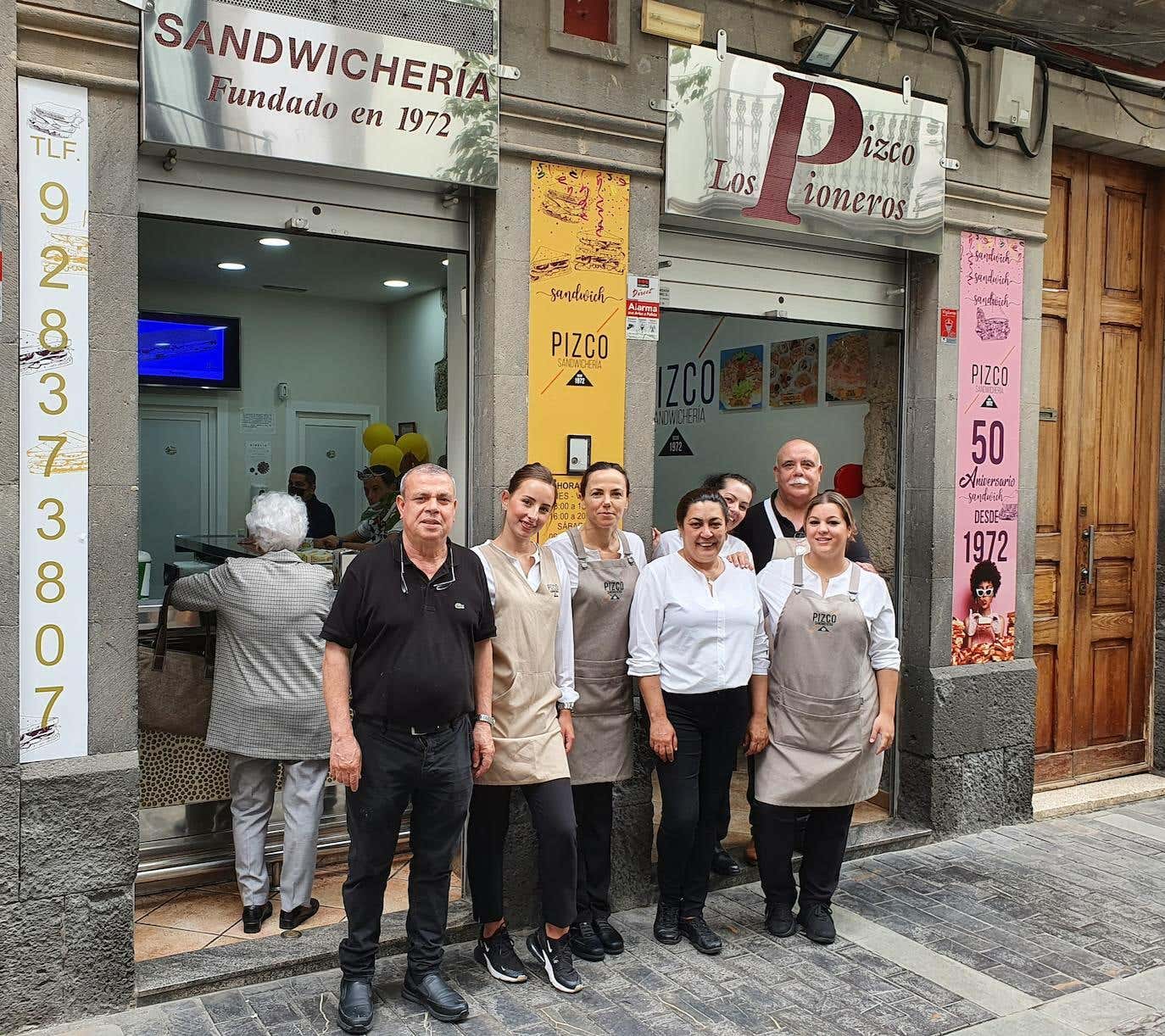 La sandwichería Pizco de Triana celebra sus cincuenta años de vida
