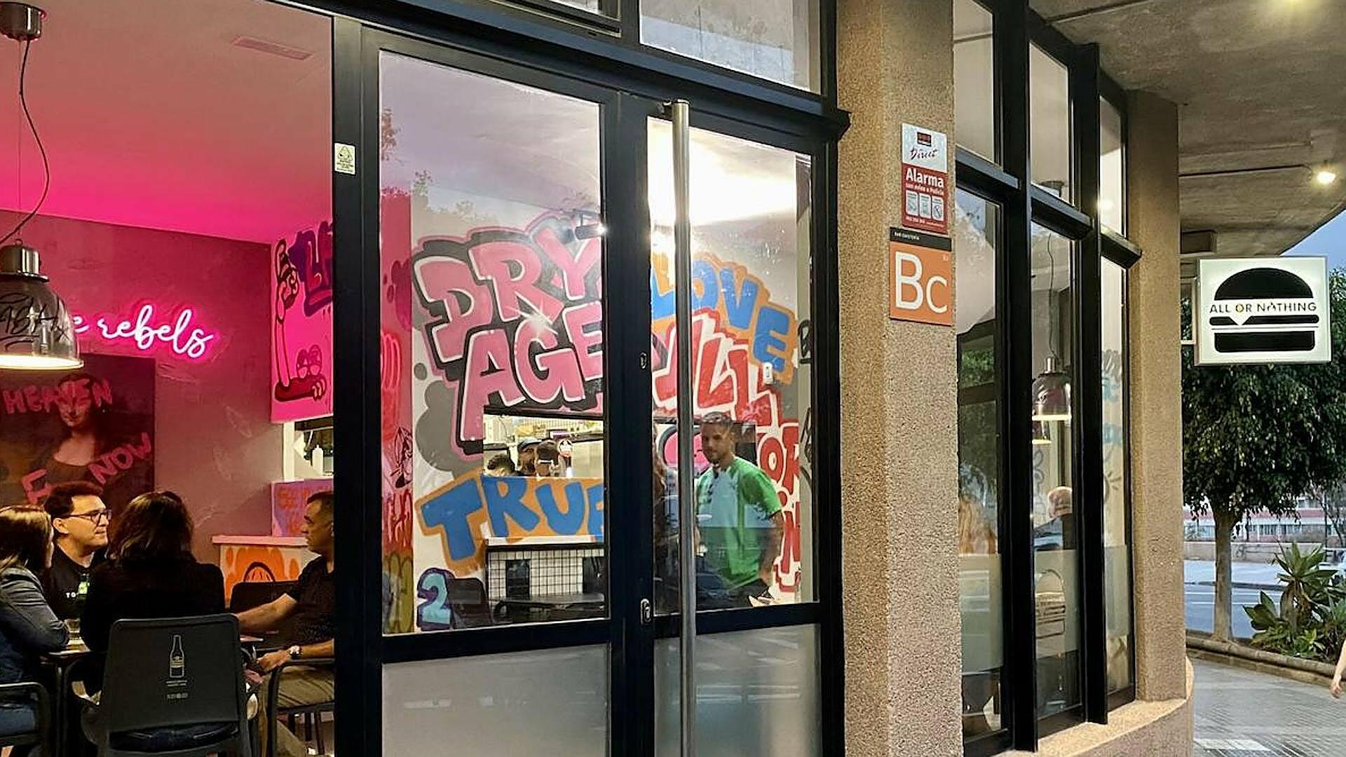 All or Nothing Burguer vuelve a sorprendernos con un nuevo local en la capital grancanaria