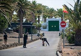 Lanzarote se prepara para las vacaciones de Pedro Sánchez