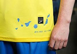 Un club escocés inmortaliza las islas Canarias en su camiseta