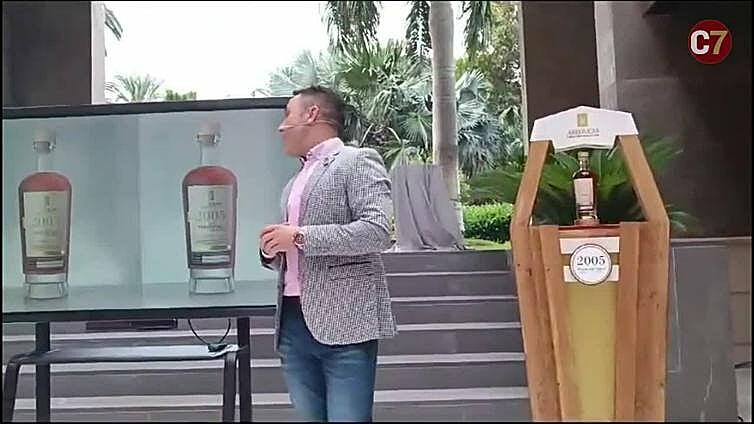 Ron Arehucas presenta su nuevo ron