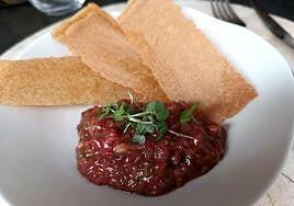 Así es Nákar, el pequeño restaurante que colecciona elogios en Las Palmas de Gran Canaria