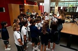 La visita del Canterbury Maspalomas a CANARIAS7, en imágenes