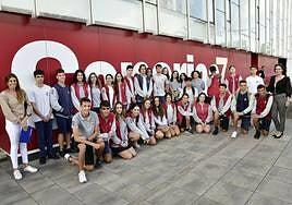 Los alumnos del Brains International School visitan la sede de CANARIAS7