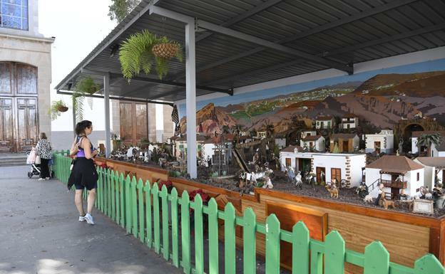 El belén de Telde sigue reinando