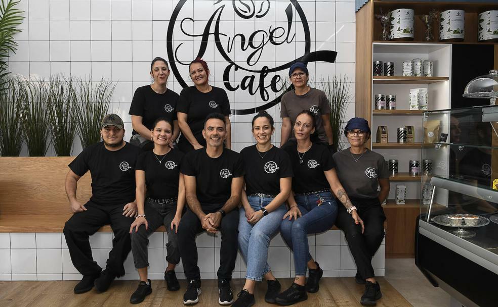 El café más alegre de El Sebadal expande su sonrisa con un nuevo local