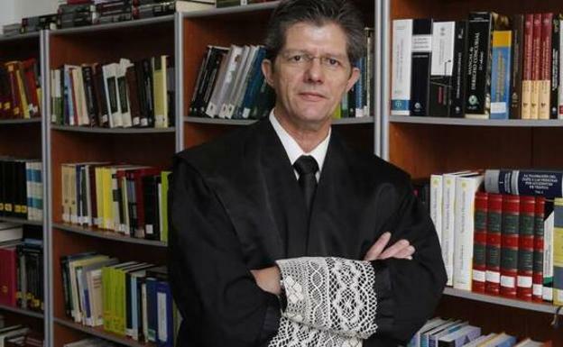 Los abogados piden conocer con antelación la suspensión de los juicios