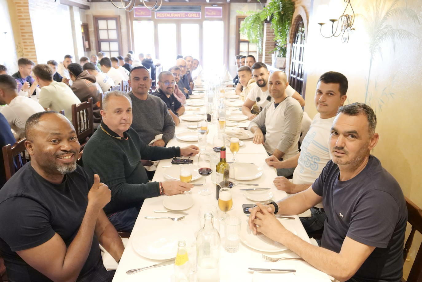 La UD visita Arehucas y almuerza en Casa Brito