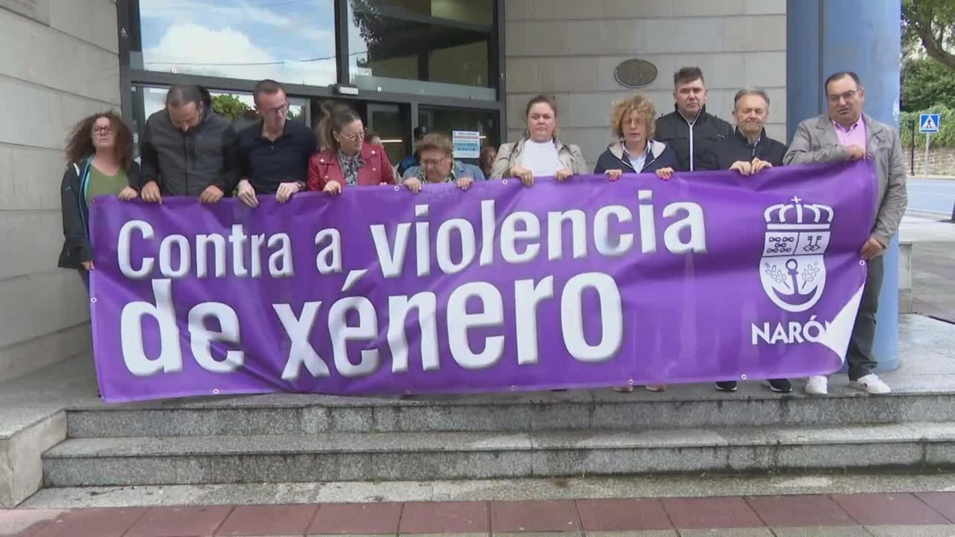 Concentración en Narón en repulsa por el asesinato de Elisa Abruñedo