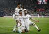 El Real Madrid sobrevive a un derbi inolvidable