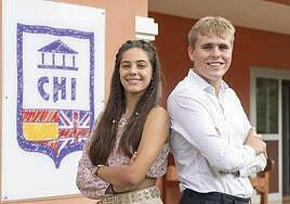 Doble premio extraordinario de los alumnos, Gara y Roque, del Colegio Hispano Inglés