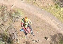 Muere un hombre tras caer por un barranco en Telde