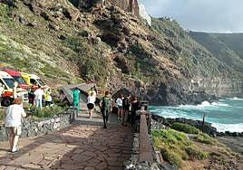Continúa la búsqueda del hombre que cayó al mar en la costa de Tenerife