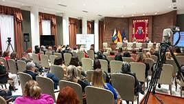 El Parlamento de Canarias acoge el primer Foro por la Igualdad Salarial