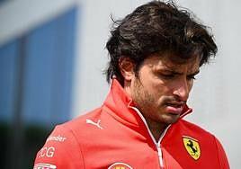 Una apendicitis deja a Carlos Sainz fuera del GP de Arabia Saudí