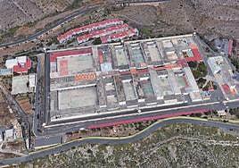 El Constitucional obliga investigar si un policía fue maltratado por funcionarios en la cárcel