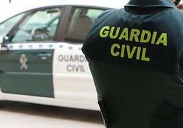 Detenidas dos personas poco tiempo después de cometer un robo con fuerza en una peluquería de La Palma