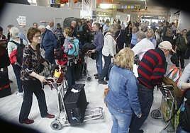 Los aeropuertos canarios alcanzan cifras récord esta Semana Santa con un 14% más de vuelos