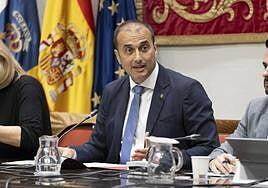 Los fisioteperautas afean en el Parlamento canario la falta de respeto que supone la receta deportiva