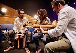 Antonio Lizana: «Mi música es cambiante y fresca y por eso me gusta estar libre de las etiquetas»