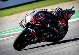 Maverick Viñales lidera el repóker español en el sprint de Texas