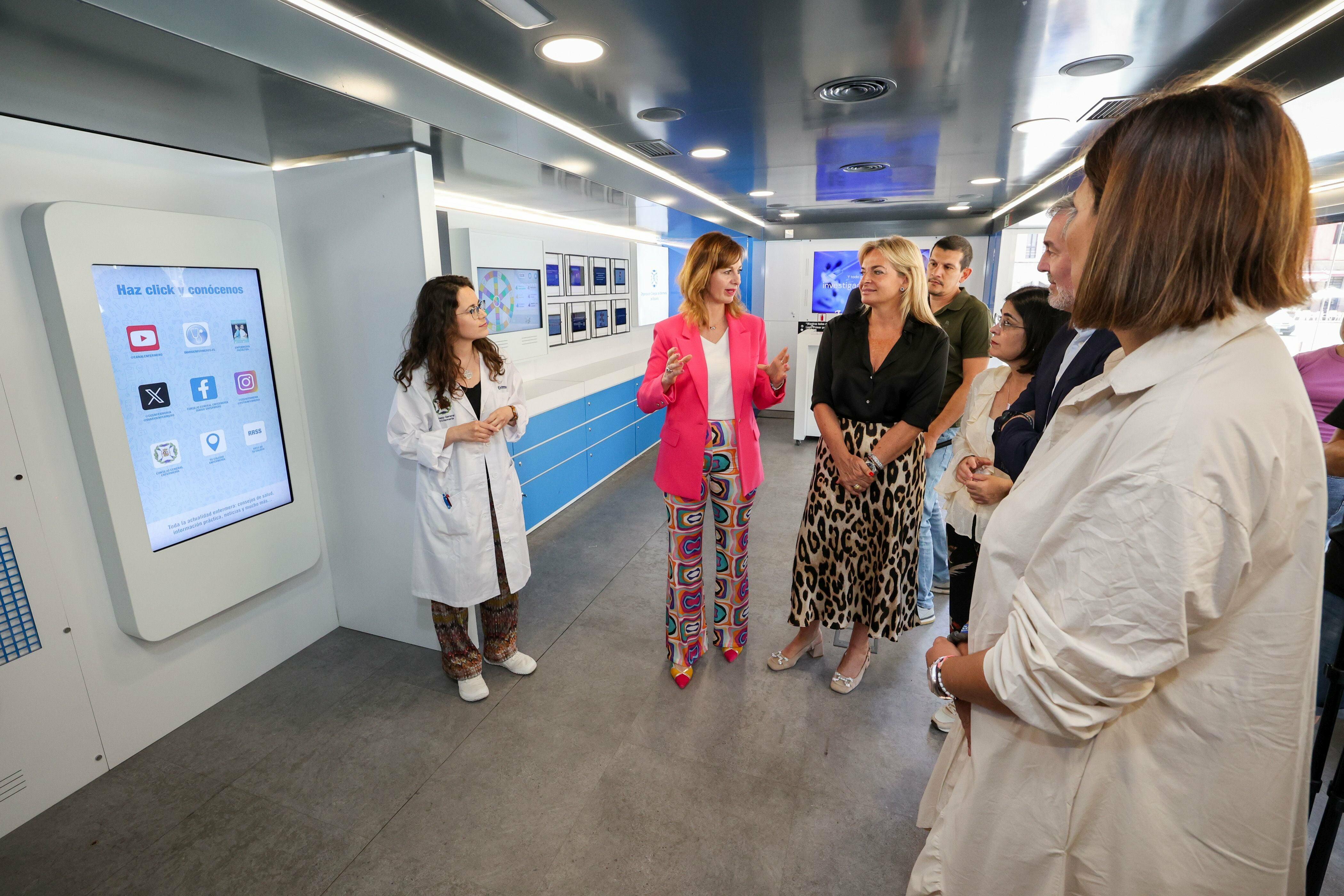 Las enfermeras invitan a la ciudadanía a chequearse y a llevar una vida saludable