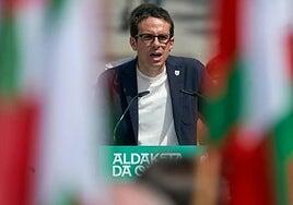 Las víctimas de ETA cargan contra el candidato de Bildu por negar que fue un grupo terrorista