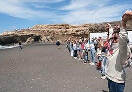Antigua, tercer ayuntamiento contrario a las tierras raras: «Ni ahora, ni nunca»