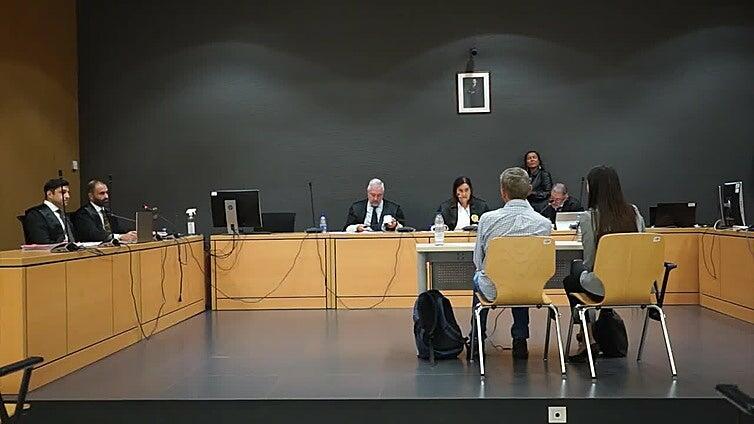 Le piden casi 12 años de cárcel por prostitución y corrupción de menores