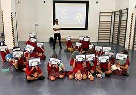 El Hospital Vithas Las Palmas realiza formaciones sobre el cuidado de la salud para más de 500 escolares