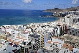 Bruselas avisa a Canarias de que limitar la compra de vivienda a extranjeros contraviene normas europeas