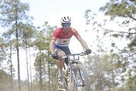 Triunfos al sprint de Rosa van Doorn y Hans Becking en la primera etapa de la Fred.Olsen Express Transgrancanaria Bike