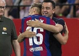 El Barça cierra la era de Xavi con victoria en Sevilla
