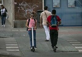 El Gobierno obligará a los usuarios de patinetes eléctricos a contratar un seguro obligatorio
