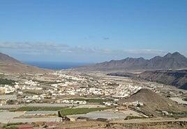 La Aldea de San Nicolás: el pueblo no está lejos, el que está lejos es usted