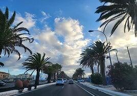 Rachas por encima de 70 km/h y máximas en ascenso este domingo en Canarias