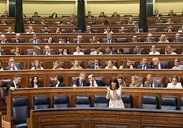 La mayoría de la investidura saca adelante la ley de paridad frente a PP y Vox