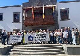 San Bartolomé frenará las sanciones a los residentes en complejos turísticos